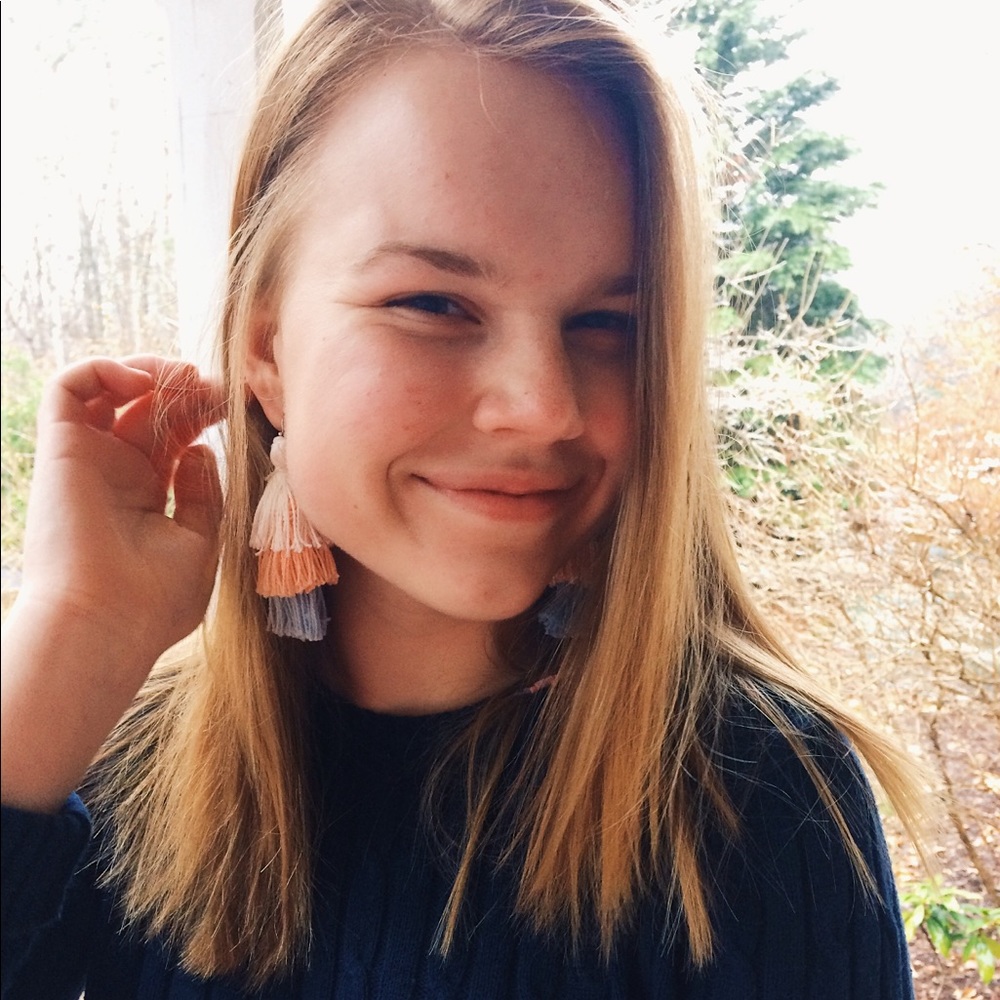 Meet your Posher, Kyra